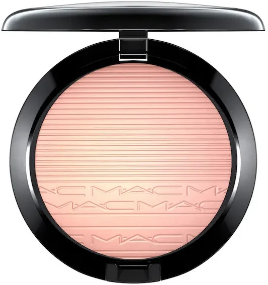 M·A·C — rubor, bronzer y luz, del kit de Cintia Lentini Studio Make Up